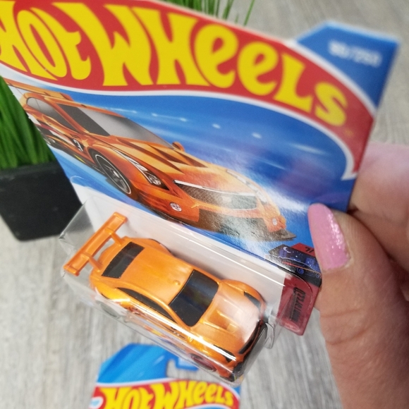 Ferrari Hot Wheels Bundle - Picture 7 of 8